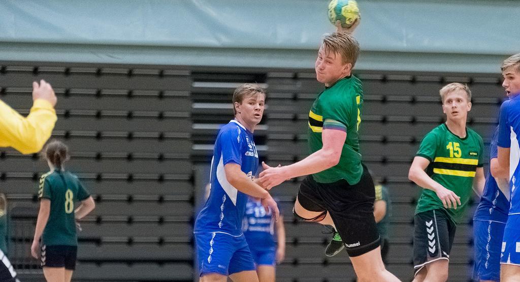 Social Media L OGO COLLECTION Selvfølgelig er vi på sosiale medier! @handballnord #handballnord g) Dommere som ikke møter til oppsatte kamper, ilegges et gebyr på kr.