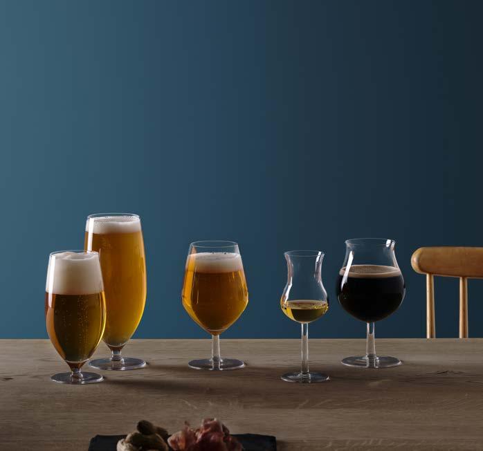 BRYGG BRYGG BRYGG er Magnor Glassverks nye øl- og akevittserie designet av Sverre Uhnger og utviklet i samarbeid med ekspertise fra Arcus, St. Hallvards Bryggeri og Sentralen Restaurant.