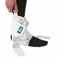 ASO ankelortose Stabil ankelortose med lav profil og stabiliserende snøring foran. De uelastiske nylonbåndenes plassering etterligner taping og hindrer foten å supinere/pronere.