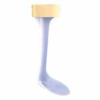 Dynafo droppfotsortose Droppfotsortose av polypropen med enkel borrelås.ortosen slutter ved metatarsalleddet for å gi mer plass i skoen. Enkle justeringer kan gjøres med varmluftspistol.