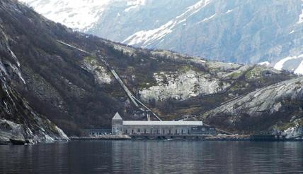 Norsk Vasskraft- og Industristadmuseum (NVIM) har utført et dokumentasjonsarbeide av Glomfjord kraftverk som bygger på et rikholdig historisk materiale, gjennomgang av kart- og tegningsarkiv, foto-