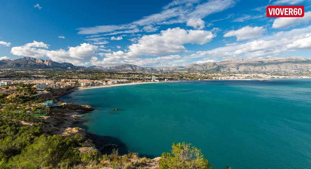 1 FLOTTE VANDRINGER PÅ COSTA BLANCA Bli med på en aktiv reise i vakre omgivelser med sol, blått hav, kultur og historie.