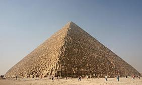 Pyramid Giza 600