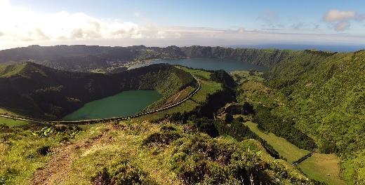 São Miguel er den største og mest folkerike øya på Azorene men har bare ca.120.000 innb. Vi sjekker inn på rommene og tar nok en tidlig kveld etter reisen. Tirsdag 17.