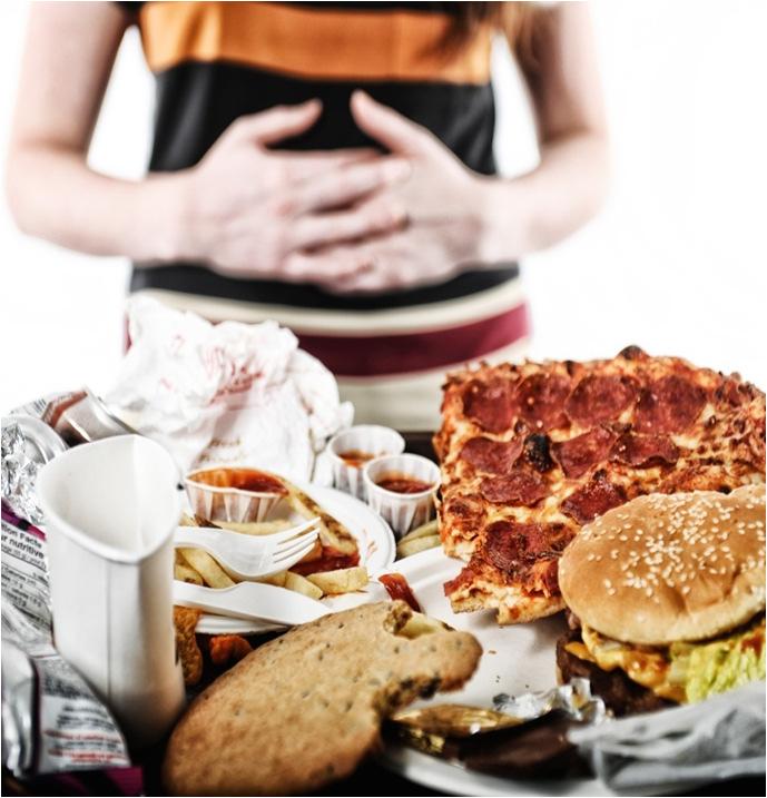 BAKGRUNN Binge Eating Disorder (BED) Gjentakende episoder av overspising (tap av kontroll), uten påfølgende