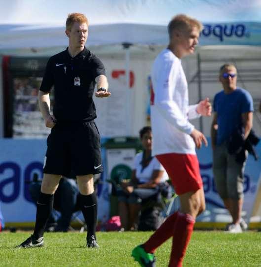 Regel.16 Målspark Målspark tas hvis ballen går ut over mållinjen utenfor målet og var sist berørt av en spiller på motstanderlaget.