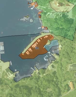 Tangavika Regulert til privat småbåtanlegg i plan 60270001.