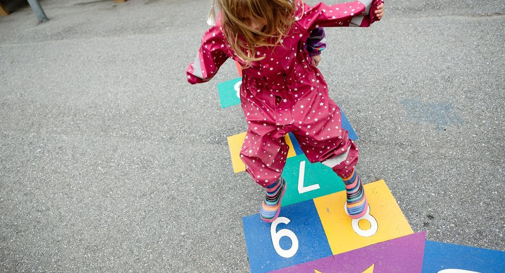 2017 Planleggingsdag Barnehagens bursdag Foreldremøte Planleggingsdag felles for Gnist Barnehager