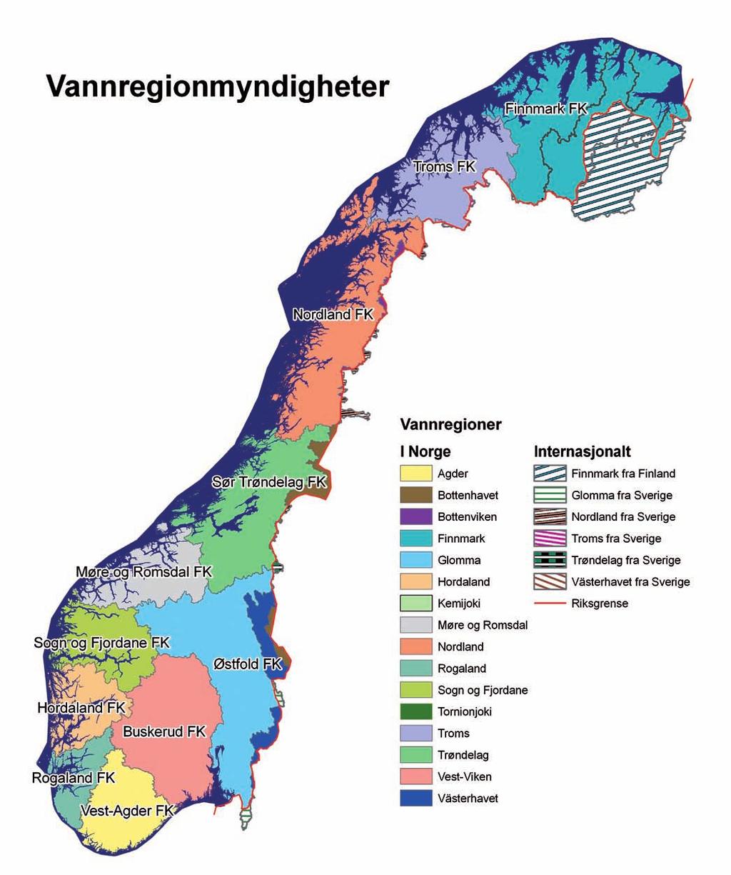 Kartet viser de seksten vannregionene Norge er delt inn i, samt de delene av