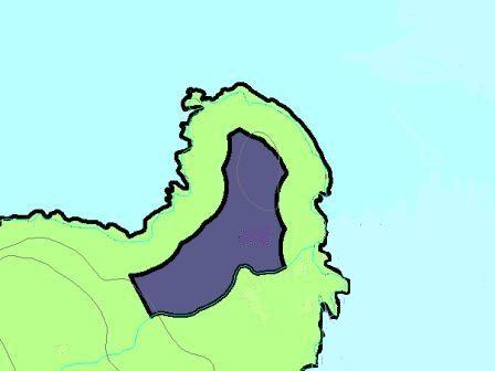 Helgøy 34/1 Kode - Formål: Fritids- og turistformål Nye bygg: 3 Flatemål: 49 da Tiltaket er beliggende helt nordøst på Helgøy, i et vegløst område mot Hamrefjorden.