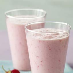 Havresmoothie 1 PORSJON 1 ½ dl ferdigblandet Alfamino 2 ss havregryn 1 liten banan eller 1 dl fruktpuré Bland alle ingrediensene til en jevn konsistens. Server!