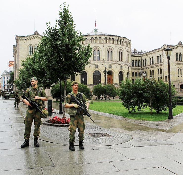 5FOTO: Torbjørn Kjosvold / Forsvarets Mediesenter 5.