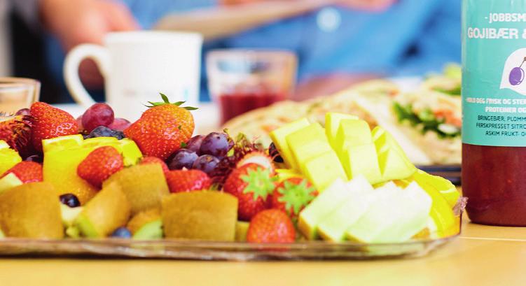 Visste du at frukt: Våre fruktrutiner - Din sikkerhet Hver tirsdag møtes Helt Opplagts smakspanel. Da skal frukt for neste ukes kurver velges ut.