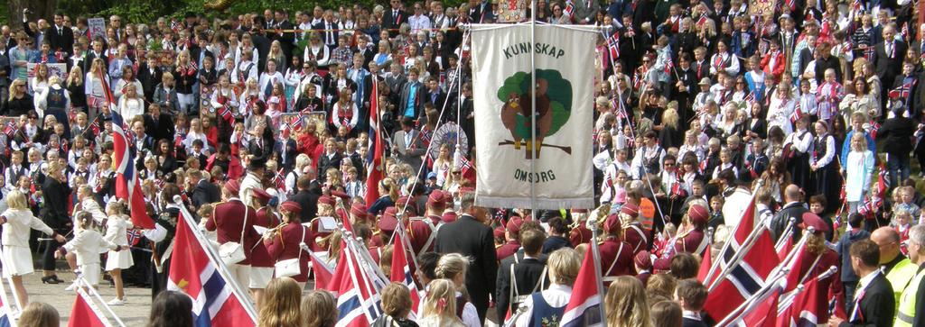 17. mai 2014 Øvrige konserter: 11.30 Sykehuset Østfold Kalnes: Musikkorpset Harmoni 11.30 Haugvoll sykehjem: Hornnes og Sandbakken skolekorps 11.