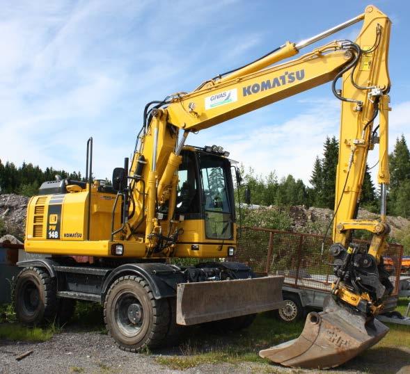 400 timer Hovedsakelig i bruk på egne investeringsprosjekter for vann- og avløpsavdelingen (VA-prosjekter) Bør byttes ut i en 25 tonns maskin. GRAVEMASKIN - Hjulgraver Typebet.