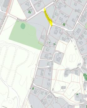 Den delen av Bispenveien som er markert gult under blir adkomst til grovt 60+6=66 boliger.