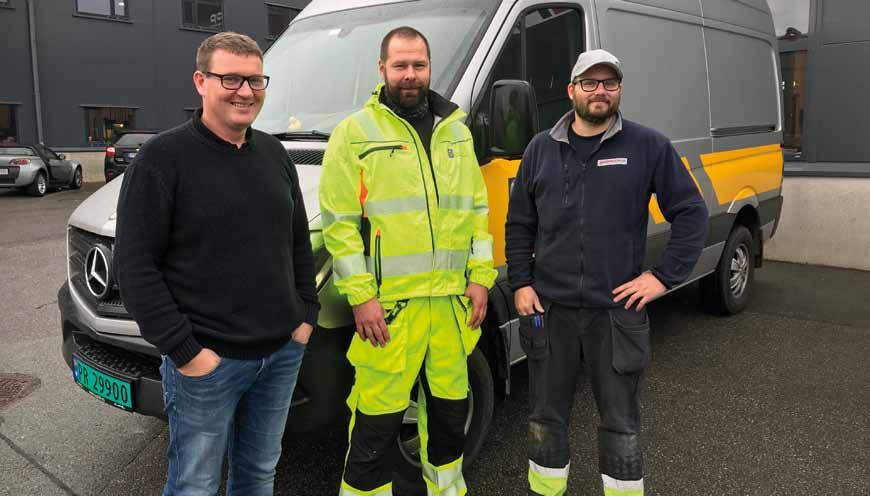 leder Ole Emil Solberg og Eskil Solheim fra KIS SØR AS med Fredrik Pedersen fra kommunen i midten. KIS SØR AS avd. Agder har hatt gleden av å utføre omfattende arbeid for Kristiansand kommune avd.