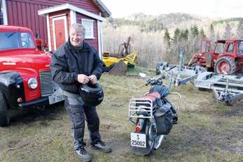I tllegg en motorsykkel, Guttorm Skoland luftar sn Tempo Swng 125 cm3