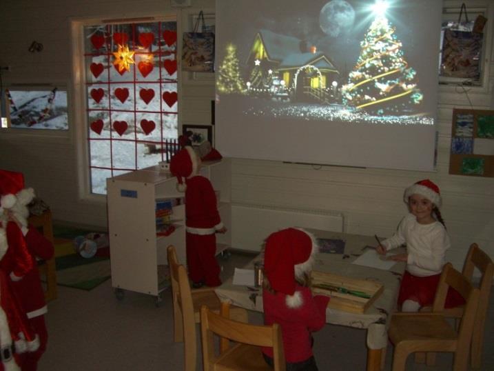 Månedsplan for januar, februar og mars Vi ser tilbake på desember: Advent: Tusenfrydklubben hadde en koselig formiddagstur til kirka i starten av desember.