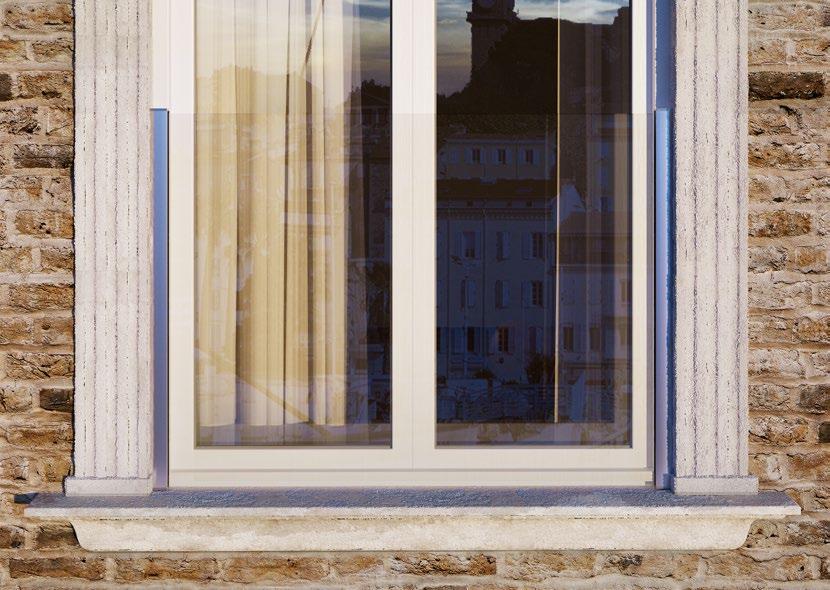 FERE EGENSKAPER BRUKSOMRÅDE Bygg franske balkonger med en bredde på opptil 33 mm og høyde på opptil 14 mm Jobb innvendig i bygningen ved montering i vindusramme Tilgjengelig som sett med profiler og