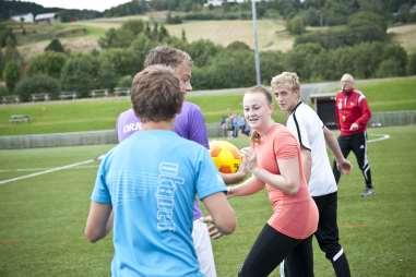 Skolens standarder Skaun ungdomsskole har som en del av arbeidet med skolemiljøet utarbeidet standarder som gjelder for elever, foresatte, ansatte og ledelsen ved skolen.