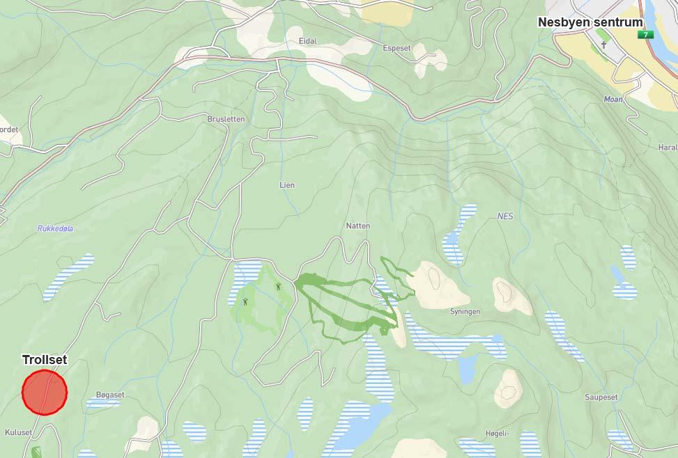 1.2 Planområdet KARTUTSNITT SOM VISER PLANOMRÅDETS BELIGGENHET I FORHOLD TIL NESBYEN SENTRUM. 1.2.1 Beliggenhet og avgrensning Områdene som planprogrammet omfatter ligger på Trollset i Nesfjellet, Nes kommune.