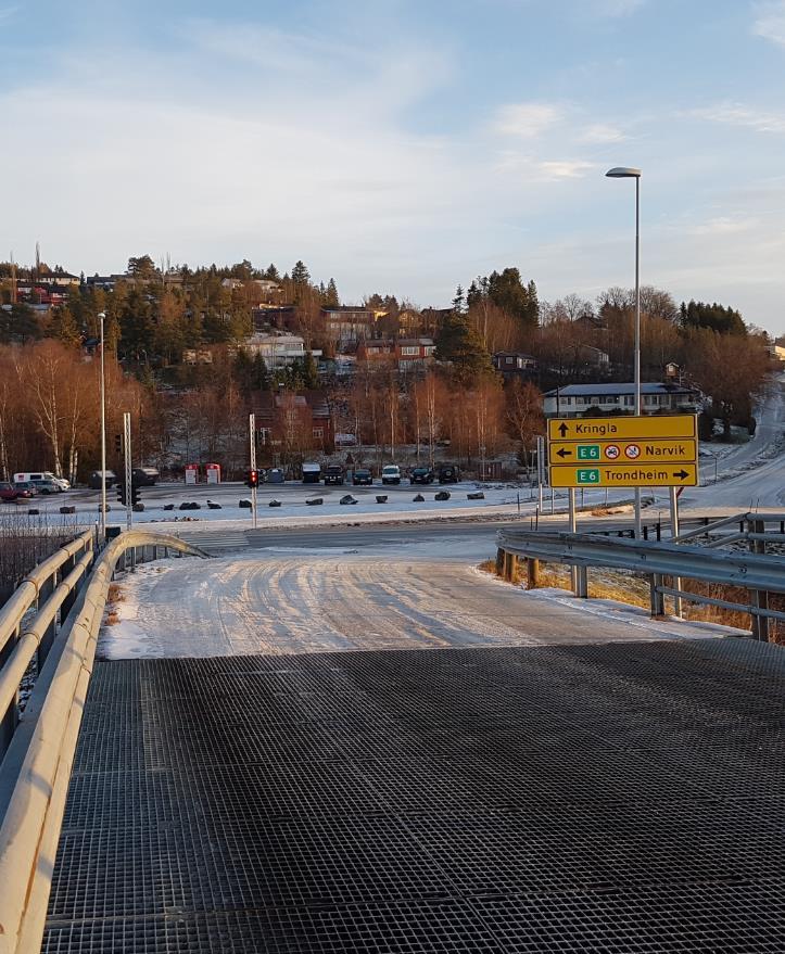 Agenda Velkommen Bane NOR orienterer om status på elektrifisering av Trønder- og Meråkerbanen SWECO presenterer film/visualisering av ferdig bygd vegløsning SWECO