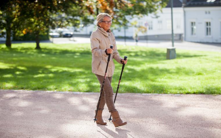 Sammenheng Utfordringer For lite personsentrert tilnærming For lite avlastning og støtte til pårørende For lite kontinuitet og trygghet, for mange ansatte å forholde seg til og usikkerhet når hjelpe