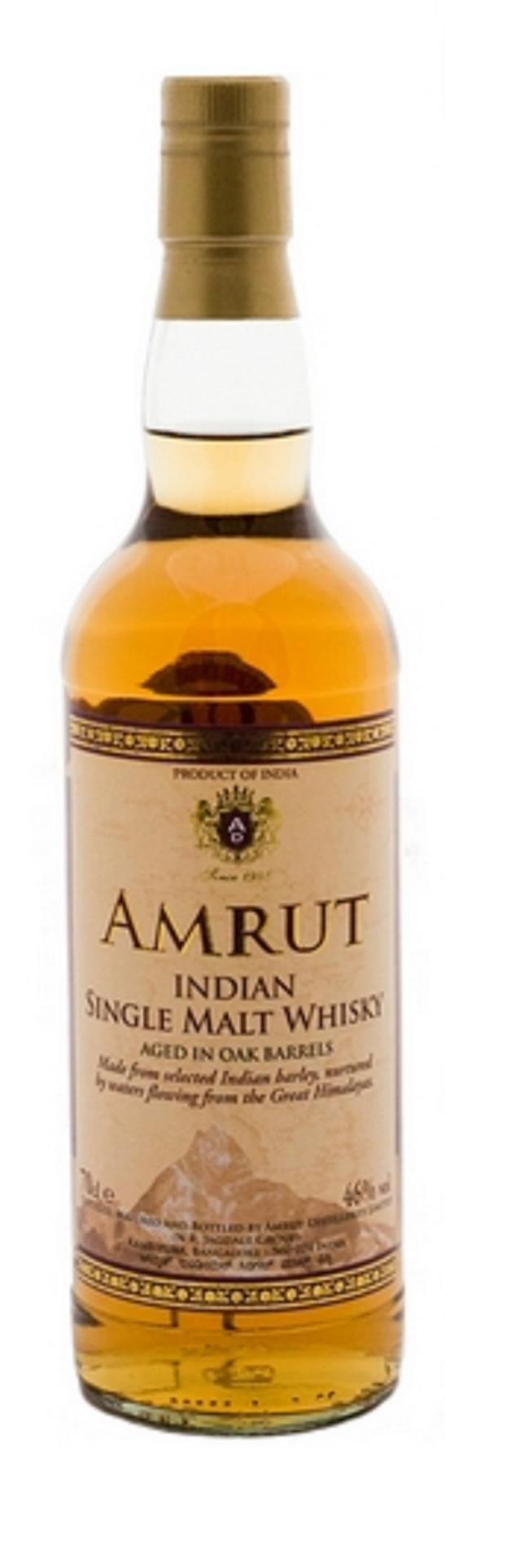Amrut Indian Single Malt Whisky Ikke kaldfiltrert, ikke tilsatt farge.