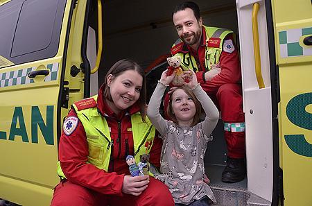 En lommevenn å holde hardt omkring når livet blir for bratt Tonje Lysaker er ambulansearbeider med autorisasjon og til daglig å finne ved ambulansestasjonen på Brobekk i Oslo.