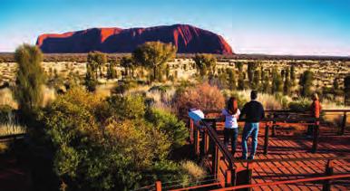 frokost Alice Springs sightseeing 2 netter på hotell Ayers Rock Resort inkl. frokost Ayers Rock og The Olgas sightseeing 3 netter på hotell i Cairns inkl.