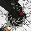 95 Kenda anti punktering Dempegaffel: Suntour SR Styre: Høydejusterbart Pedal: Sammenleggbar Gir: Shimano
