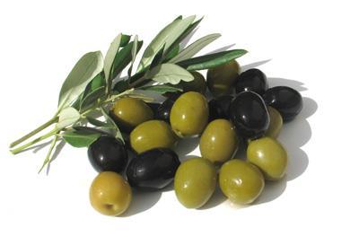 Månedens smak. I januar skal vi prøve ut grønn og svart oliven. Vi skal tilby oliven til fruktstunda, samt prøve å blande det i annen type mat.