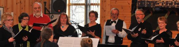 Konsertrekken ble avsluttet med Vi synger og spiller jula inn i samarbeid med BMR på menighetshuset. Konsertene samlet nesten 500 personer.