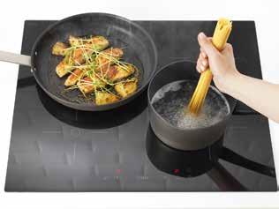 Lako čišćenje prolivena hrana i tekućine neće zagorjeti na kontrolnoj ploči.  Kuhalište s indukcijskim zonama za kuhanje: 1 180 mm; 1 210 mm i 1 145 mm.
