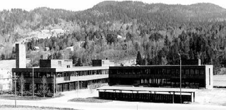 Kulturverdi og arkitektur To første byggetrinn ved Meldal Yrkesskule Undervisningsareal fra 2014 for TIP - Teknisk industriell produksjon Første byggetrinn sto ferdig i 1963, etter konkurranse i 1956