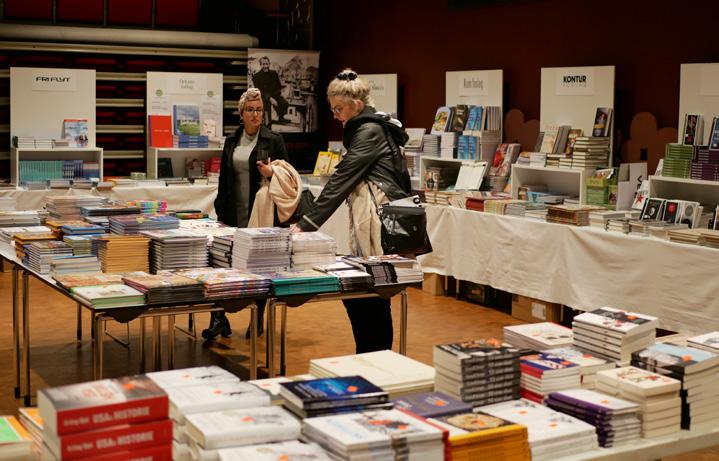I alt var 27 medlemsforlag med på festivalen, med boksalg og mer enn 30 bokarrangement over to dager.