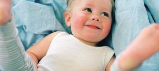 HVA ER PEPTICATE PLUS? Pepticate PLUS er en tilskuddsblanding for melkeallergiske barn.