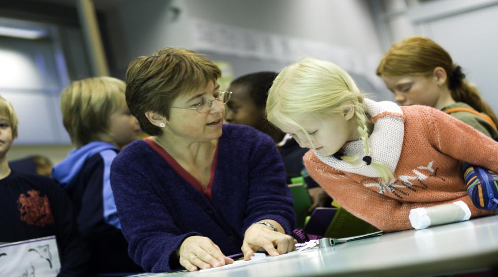 Kontaktpersoner grunnskole Trondheim Sommerveita 4-6 7011 Trondheim Telefon: 23 13 87 40 trondheim@utdanningsforbundet.no John Andrè Hansen Hovedtillitsvalgt JohnAndre.hansen@utdanningsforbundet.