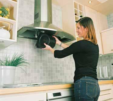 Enkel rengjøring med Easy clean motorenhet For å ivareta driftsikkerheten og opprettholde ytelsen skal alle kjøkkenhetter rengjøres regelmessig.