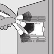 Rengjøring av luftrenseren: Pass på at du kobler fra luftrenseren fra strømnettet før du rengjør den. Ikke legg apparatet i vann eller bruk vann direkte på apparatet for å rengjøre det.