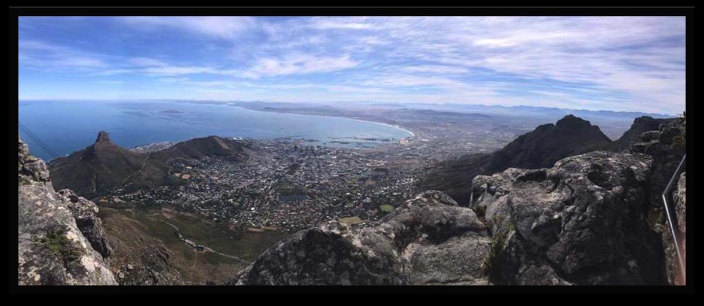 Cape Town Vår siste tur gikk til Cape Town i Sør-Afrika. Dette er en moderne storby alle burde oppleve i løpet av livet!