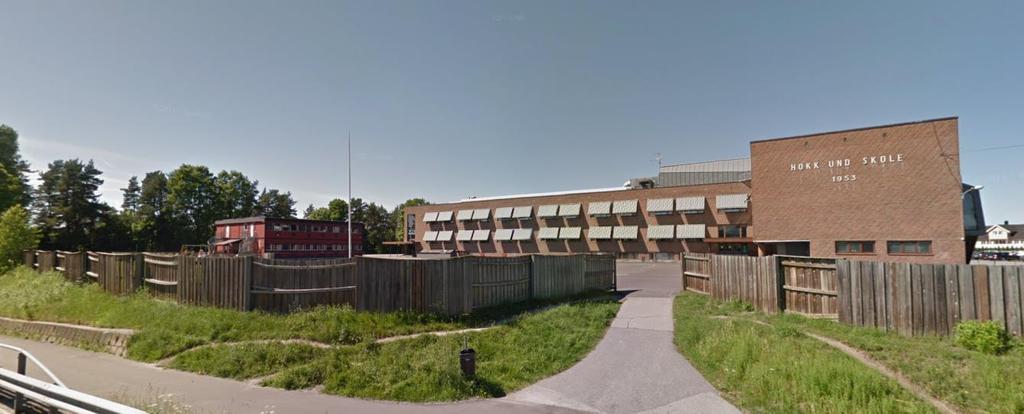 Hokksund barneskole Foto: Google streetview Byggeår: 1953/1976/1994 Bygningsareal: 2 039 m 2 BTA Tilstandsgrad: 2 vesentlige avvik (per 2012) Vedlikeholdsetterslep: 10,5 mill.