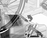 Drei pedalene til posisjon, som vist på illustrasjonen, og plasser
