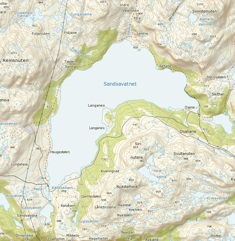 1 Sandsavatnet Ved HRV har Sandsavatnet ei overflate på 700 hektar (7,0 km²) og ei strandlinje på nær 15 000 meter (15 km). D C B A E F G H Sandsavatnet N 1,5 km Figur 1.1.Sandsavatnet med markring av garnplassering under prøvefisket 28.