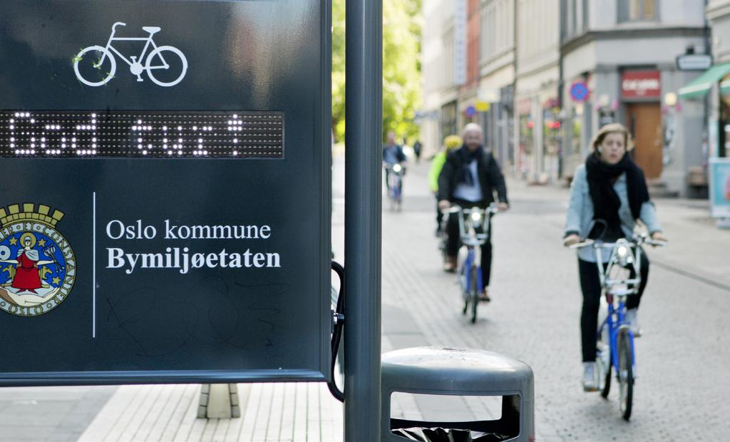 Forord Det er et overordnet mål for Oslo kommune at alle veier og gater skal være trafikksikre. Et annet overordnet mål er å få flere til å sykle ved å gjøre det tryggere og mer framkommelig.
