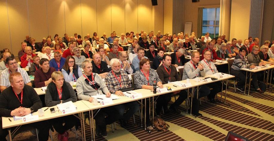 Endringene medfører i hovedsak dette: Landsmøte hvert annet år på samme helg som Lederkonferansen avholdes.