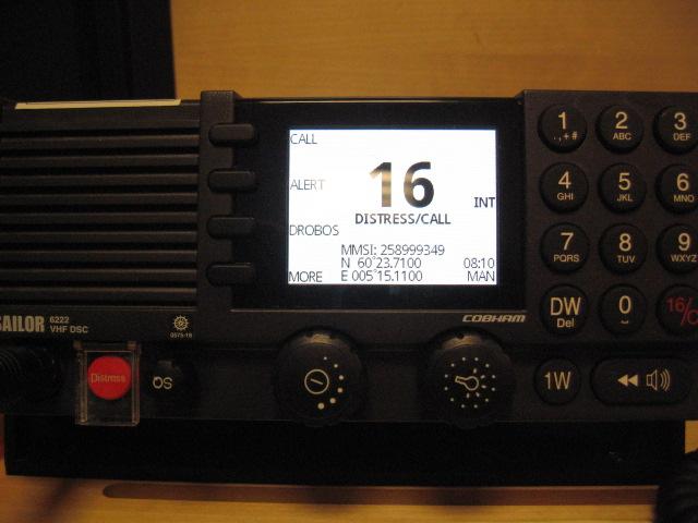 Redusert sendereffekt Fastmonterte VHF-anlegg har oftest en sendereffekt på 25watt. I tillegg har apparatene en mulighet til å justere ned sendereffekten til 1w.