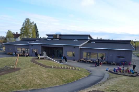 Læringsverkstedet Nerby barnehage Læringsverkstedet Nerby flyttet i desember 2013 inn i fantastiske nye lokaler i Jernbanegata 19 sentralt i Stangebyen.