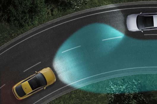 10 06 07 06 Dynamiske adaptive lys¹) lyser opp svingen allerede før du dreier på rattet. Det betyr bedre sikt på svingete veier, og bilen din blir også mer synlig.